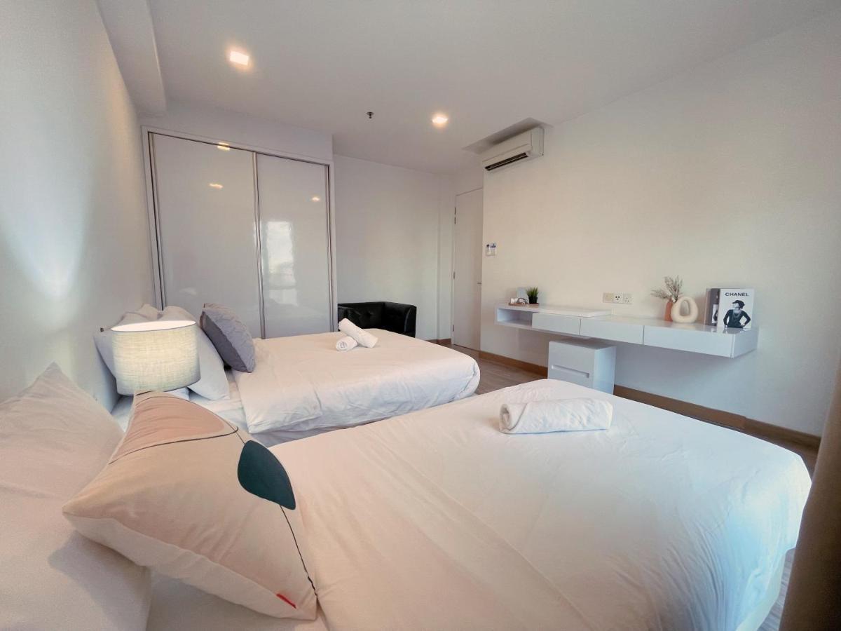 Lux Suites Kl City Pavilion Bukit Bintang With Infinity Pool Kuala Lumpur Exterior photo