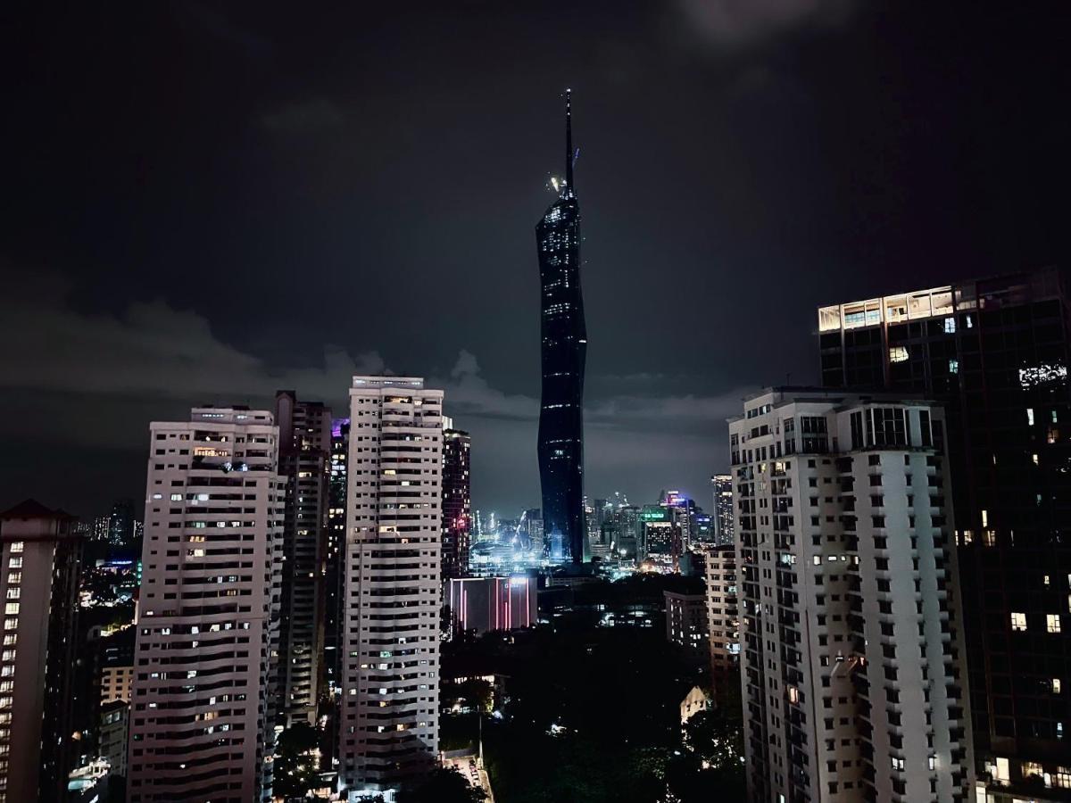 Lux Suites Kl City Pavilion Bukit Bintang With Infinity Pool Kuala Lumpur Exterior photo