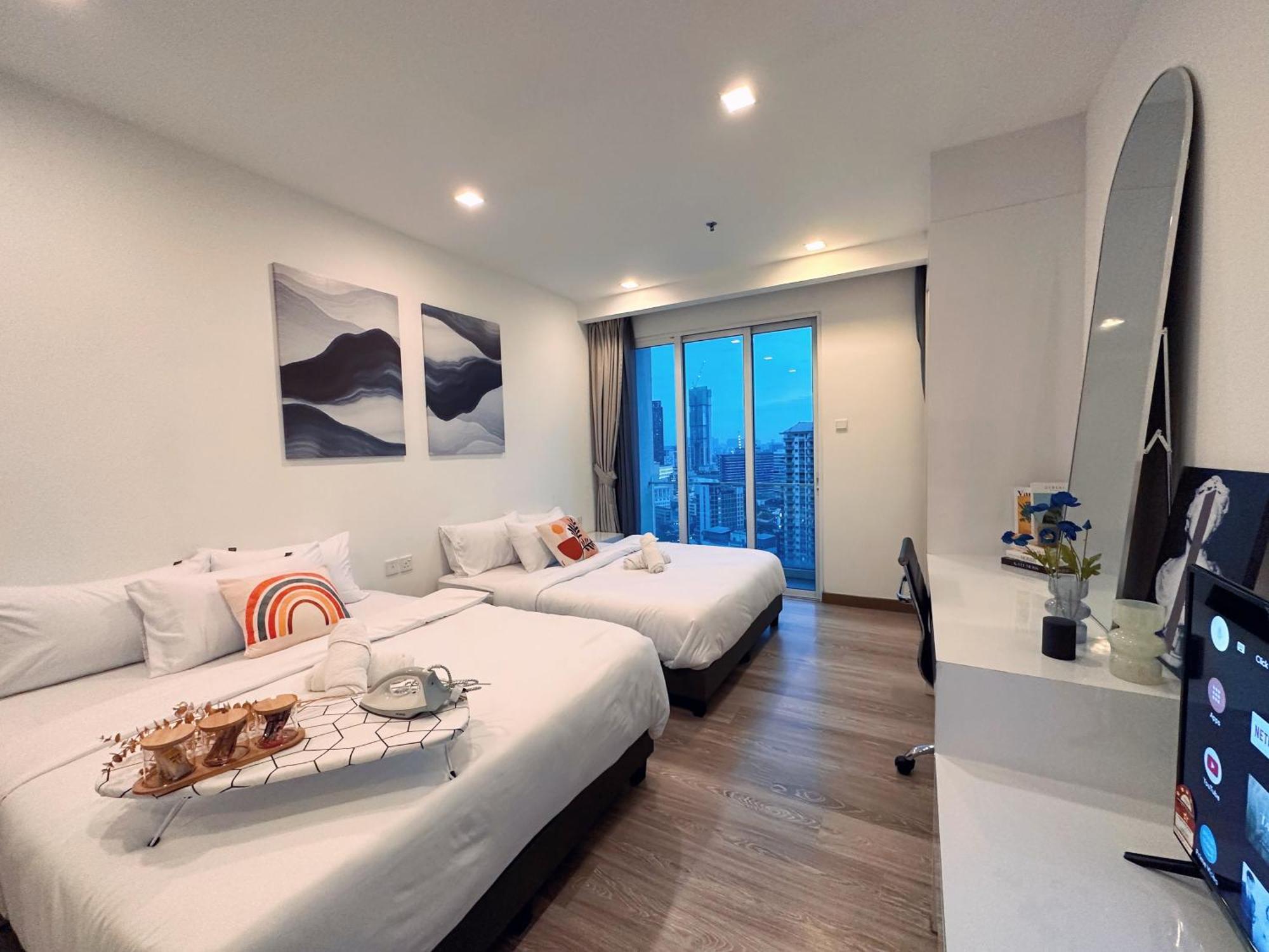 Lux Suites Kl City Pavilion Bukit Bintang With Infinity Pool Kuala Lumpur Exterior photo